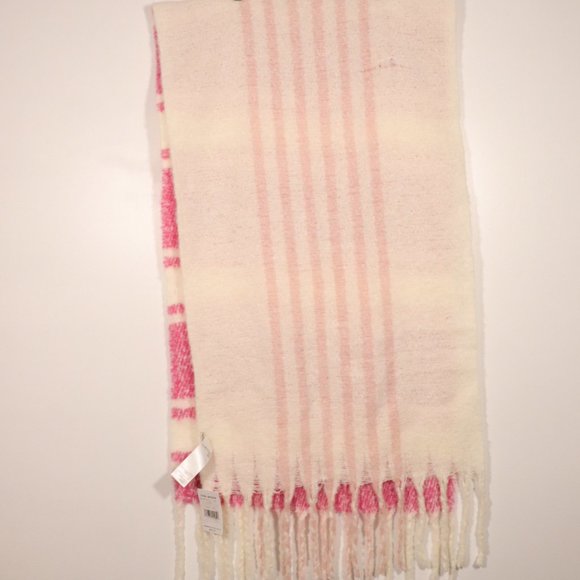 NWT Free People Gemini Plaid Blanket Scarf in Petal - Picture 4 of 10